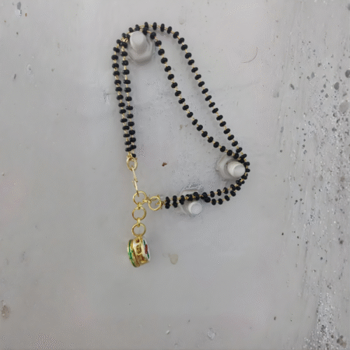 mangal sotra Modern Short MangalSutra with Minimalist Pendant